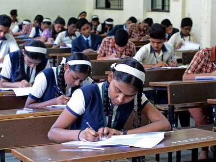 సీబీఎస్ఈ పరీక్షలపై కీలక అప్డేట్