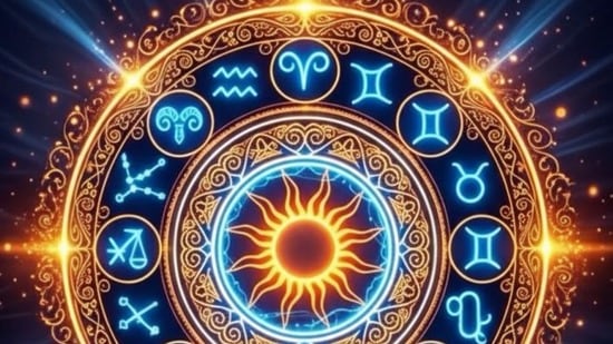 Sun Venus Conjunction: శక్తివంతమైన శుక్రాదిత్య రాజయోగంతో మూడు రాశులకు కాసుల వర్షం (pinterest)