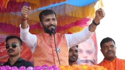 BJP বিধায়ক অশোক দিন্দাকে তলব (সৌজন্যে টুইটার) BJP বিধায়ক অশোক দিন্দাকে তলব (সৌজন্যে টুইটার)