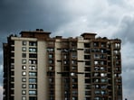 The landlord had set the rent at <span class='webrupee'>₹</span>25,000 per room, above the area's average of <span class='webrupee'>₹</span>20,000.