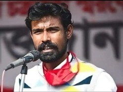 প্রতীকের ভবিষ্যৎ নিয়ে জল্পনা তুঙ্গে