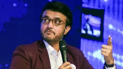 সৌরভ বলেন, ক্রিকেটার থেকে রাজনীতিবিদ হয়ে ওঠা ইমরান খান অধিনায়ক ও প্রধানমন্ত্রী হিসেবে পাকিস্তানের জন্য গুরুত্বপূর্ণ অবদান রেখেছেন। (Utpal Sarkar) সৌরভ বলেন, ক্রিকেটার থেকে রাজনীতিবিদ হয়ে ওঠা ইমরান খান অধিনায়ক ও প্রধানমন্ত্রী হিসেবে পাকিস্তানের জন্য গুরুত্বপূর্ণ অবদান রেখেছেন। (Utpal Sarkar)