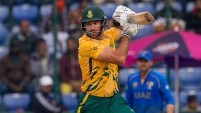 South Africa defeat UAE by six wickets in their T20 World Cup fixture in Delhi on Wednesday. (PTI) South Africa defeat UAE by six wickets in their T20 World Cup fixture in Delhi on Wednesday. (PTI)