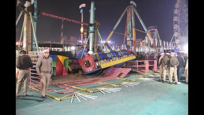 Electrically operated “Tsunami” ride collapsed injuring 13 people while one cop was killed. (File) Electrically operated “Tsunami” ride collapsed injuring 13 people while one cop was killed. (File)