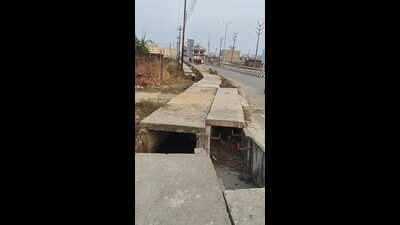 The drain in which the boy fell and died. (HT)