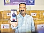 Thane, India - February 05, 2025: Thane Crime Branch ( property cell ) has arrested 5 accused who were using and trying to sell illegal and illegal drugs without license for stocking a total of 17640 bottles of cough syrup containing codeine. ,in Thane,in Mumbai, India, on, Wednesday, February -05, 2024. ( Praful Gangurde /HT Photo )