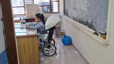 Kanishka Bisht at her exam centre, Government Senior Secondary School, Modern Complex, in Sector 13, Manimajra, on Friday. (HT Photo) Kanishka Bisht at her exam centre, Government Senior Secondary School, Modern Complex, in Sector 13, Manimajra, on Friday. (HT Photo)