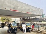 19-month protest ignored, MMRDA puts up Metro 2B girders in Kurla 19-month protest ignored, MMRDA puts up Metro 2B girders in Kurla