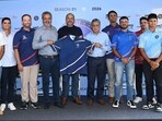 PGTI CEO Amandeep Johl, 72TheLeague brand ambassador Arjun Atwal, 72TheLeague commissioner Amrit Mathur, Samant Sikka and Amit Kharabanda, co-founders, Game of Life along with players at the launch of 72TheLeague. (HT)