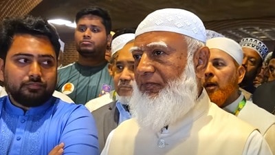 বাংলাদেশের জামায়াত আমির শফিকুর রহমান। (ফাইল ছবি, সৌজন্যে ফেসবুক Bangladesh Jamaat-e-Islami) বাংলাদেশের জামায়াত আমির শফিকুর রহমান। (ফাইল ছবি, সৌজন্যে ফেসবুক Bangladesh Jamaat-e-Islami)