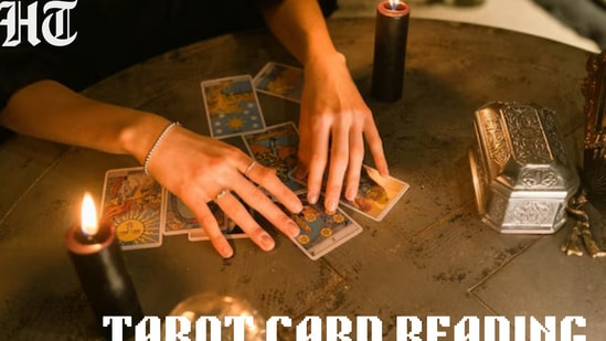 Tarot Horoscope Today: Zodiac Sign Predictions for February 21, 2026 (Freepik)
