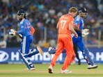 తిలక్ వర్మ, సూర్యకుమార్ యాదవ్(PTI)