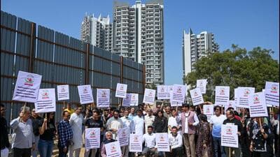 Protesters said the proposed C&D collection site in Sector 103 is barely 50 metres from a play school and abuts high-density residential societies and Daulatabad village. (Parveen Kumar/HT Photo) Protesters said the proposed C&D collection site in Sector 103 is barely 50 metres from a play school and abuts high-density residential societies and Daulatabad village. (Parveen Kumar/HT Photo)