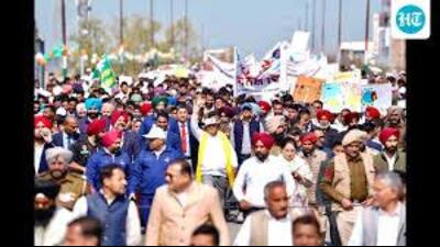 Punjab governor Gulab Chand Kataria during the walk against drugs in Ferozepur on February 12. (HT Photo)