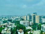 The resident claimed apartment owners are paying around <span class='webrupee'>₹</span>4,000 to <span class='webrupee'>₹</span>5,000 per month just for maintenance.