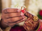 అమ్మాయిలకు పోలీసుల సూచనలు (representative image )(image pixel)