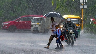 2026లో 'ఎల్నినో' ముప్పు.. ఈసారి వానలు తక్కువే, భానుడి భగభగలు తప్పవా? (PTI) 2026లో 'ఎల్నినో' ముప్పు.. ఈసారి వానలు తక్కువే, భానుడి భగభగలు తప్పవా? (PTI)