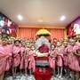 স্বামী অভিমুক্তেশ্বরানন্দ সরস্বতীর বিরুদ্ধে আদালতের নির্দেশে এফআইআর করেছে পুলিশ। 