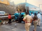 1 dead, 6 injured in truck-bus collision on Pune-Bengaluru highway 1 dead, 6 injured in truck-bus collision on Pune-Bengaluru highway