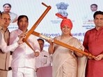 Addressing the gathering at Mundka, Gupta said the projects will help improve connectivity and basic services in Mundka. (Hindustan Times)