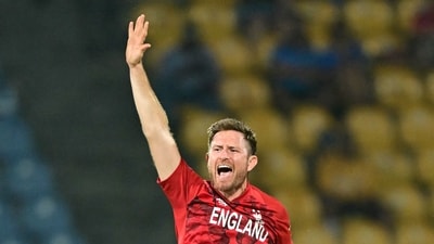Led by Liam Dawson, England picked up wickets and took the momentum out of Pakistan's finish. (AFP) Led by Liam Dawson, England picked up wickets and took the momentum out of Pakistan's finish. (AFP)