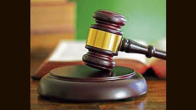 The employee state insurance corporation sentenced the employee to four years of rigorous imprisonment in a bribery case (HT)