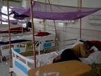 Noida, India- August 10, 2023: Patients seen admitted in a dengue ward of the District Hospital as the cases are rising in Sector 39, in Noida, India, on Thursday, August 10, 2023. (Photo by Sunil Ghosh / Hindustan Times) To go with Maria’s story