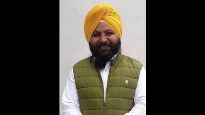 Thathian Mahantan village sarpanch and AAP leader Harbarinder Singh.