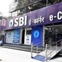 স্টেট ব্যাঙ্ক অফ ইন্ডিয়া স্পেশালিস্ট ক্যাডার অফিসার (এসসিও) পদে ১১৬টি শূন্যপদ পূরণের জন্য বিজ্ঞপ্তি জারি করেছে। (ছবিটি প্রতীকী, সৌজন্যে সন্তোষ কুমার/হিন্দুস্তান টাইমস)