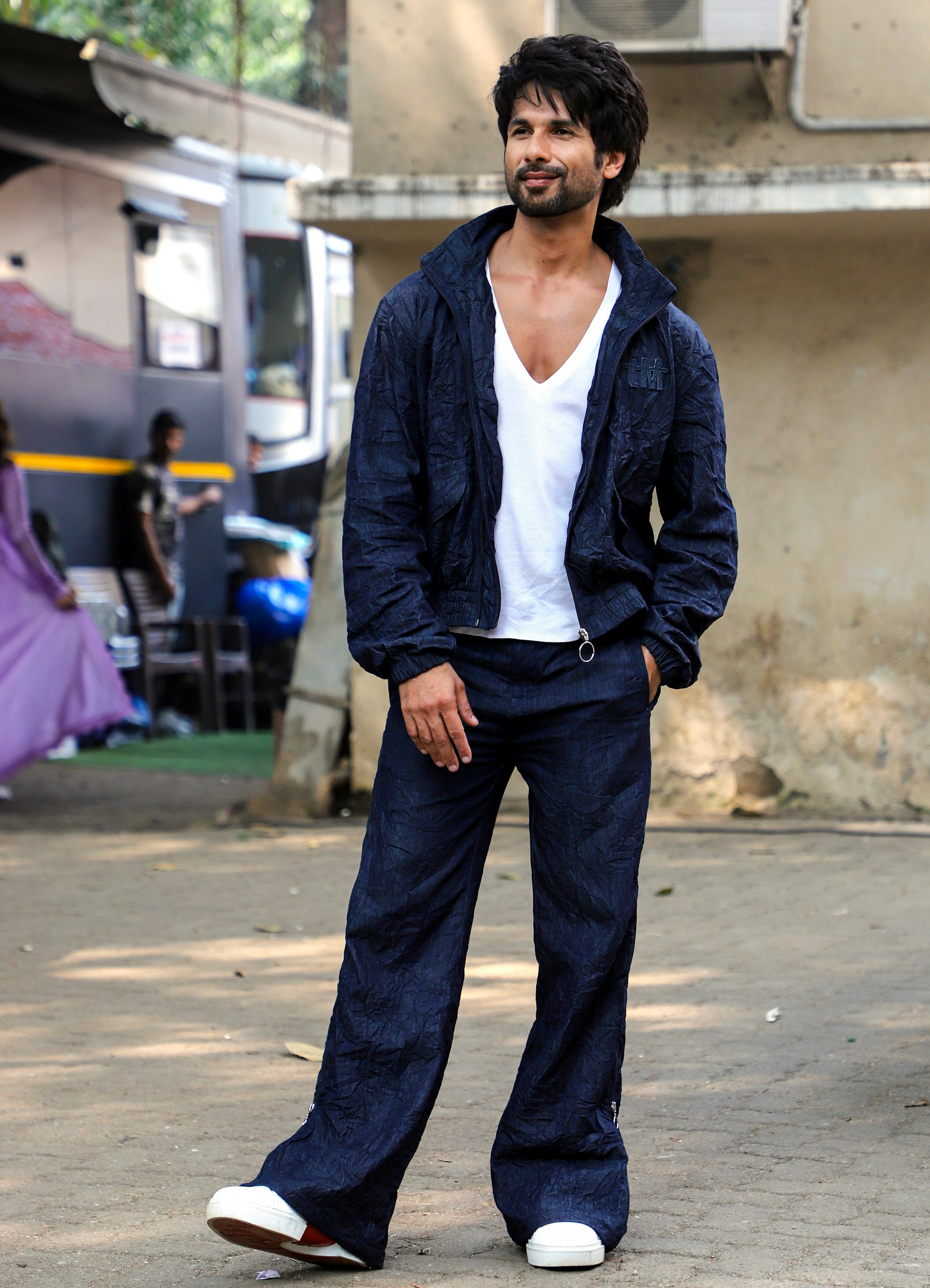 As Shahid Kapoor enters his mid-40s looking better than ever, his message was clear: prioritise movement, and practise mindful eating. (PTI) As Shahid Kapoor enters his mid-40s looking better than ever, his message was clear: prioritise movement, and practise mindful eating. (PTI)