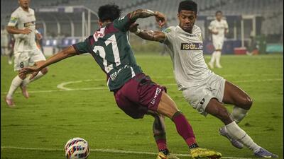 An ISL match between Mohun Bagan Super Giant and Chennaiyin FC in Kolkata on Monday. (PTI) An ISL match between Mohun Bagan Super Giant and Chennaiyin FC in Kolkata on Monday. (PTI)