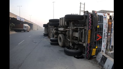Bilaspur, Manesar and Gurgaon Sadar topped fatal crash counts. Report urges micro-audits, stricter enforcement and speed control in key zones. (HT Archive) Bilaspur, Manesar and Gurgaon Sadar topped fatal crash counts. Report urges micro-audits, stricter enforcement and speed control in key zones. (HT Archive)