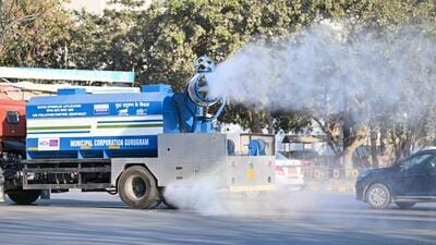 Of the 26 days this February, 22 recorded “poor” category AQI, while two days each were recorded in the “very poor” and “moderate” categories. (Parveen Kumar/HT Photo) Of the 26 days this February, 22 recorded “poor” category AQI, while two days each were recorded in the “very poor” and “moderate” categories. (Parveen Kumar/HT Photo)