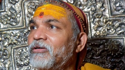 অভিমুক্তেশ্বরানন্দের বিরুদ্ধে দায়ের করা পকসো আইনের মামলার তদন্তে তৎপর হয়েছে পুলিশ। (PTI) অভিমুক্তেশ্বরানন্দের বিরুদ্ধে দায়ের করা পকসো আইনের মামলার তদন্তে তৎপর হয়েছে পুলিশ। (PTI)