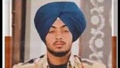 Ranjit Singh was one of the three youths accused of killing ASI and a home guard jawan in Gurdaspur. Ranjit Singh was one of the three youths accused of killing ASI and a home guard jawan in Gurdaspur.