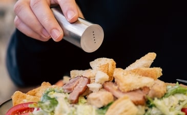 Your body needs a small amount of sodium to work properly, but too much sodium can be bad for your health. (Freepik) Your body needs a small amount of sodium to work properly, but too much sodium can be bad for your health. (Freepik)