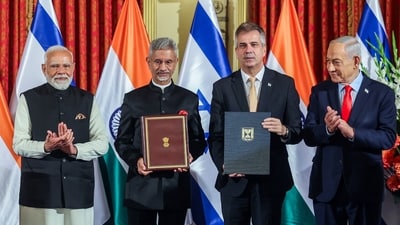 Prime Minister Narendra Modi and Israeli Prime Minister Benjamin Netanyahu witness the signing of the MoUs between India and Israel at the joint press meet, in Jerusalem on Thursday. (ANI) Prime Minister Narendra Modi and Israeli Prime Minister Benjamin Netanyahu witness the signing of the MoUs between India and Israel at the joint press meet, in Jerusalem on Thursday. (ANI)