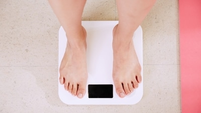 Fat loss is not always visible, but keeping track of its physiological signs can save you frustration and keep you motivated. (Unsplash) Fat loss is not always visible, but keeping track of its physiological signs can save you frustration and keep you motivated. (Unsplash)