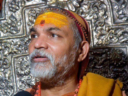 অভিমুক্তেশ্বরানন্দের বিরুদ্ধে দায়ের করা পকসো আইনের মামলার তদন্তে তৎপর হয়েছে পুলিশ। 