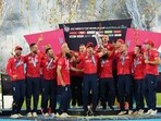 Champions England celebrate after winning the ICC T20 World Cup final against Pakistan on November 13, 2022. (Getty Images)