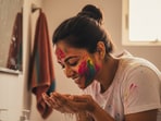Herbal gulaal that are skin safe