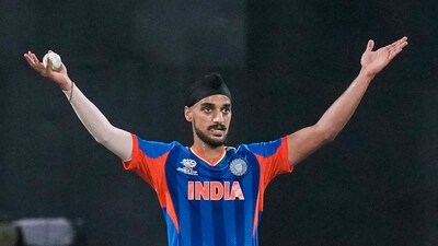 India's Arshdeep Singh makes an appeal. (PTI) India's Arshdeep Singh makes an appeal. (PTI)