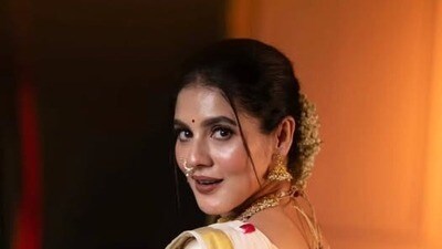 ছোট পর্দায় ডবল ধামাকা নিয়ে আসছেন পায়েল সরকার