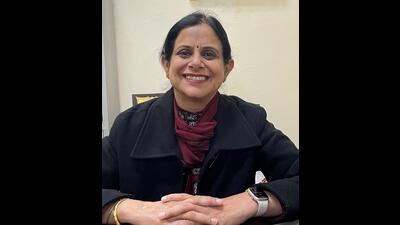 Dr Ravneet Kaur had joined GMCH-32 in 2000 as a senior resident and became a faculty member in 2004. She has been heading the transfusion department since 2014. (HT Photo)