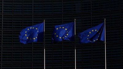 European Union flags flutter outside the European Commission headquarters in Brussels, Belgium Februrary 26, 2026. REUTERS/Yves Herman (REUTERS)