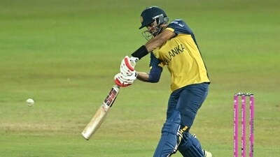 Dasun Shanaka scored 76* off 31 balls and took the game to the last over. (AFP)