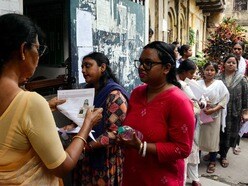 ৩ হাজার শূন্যপদের জন্য ৮ লক্ষ পরীক্ষার্থী