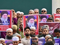 বাংলাদেশে খামেনি হত্যার নিন্দায় রাজপথে জামাত।  (Photo by Munir UZ ZAMAN / AFP)
