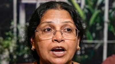 'রাস্তারই নেমে প্রতিবাদ' হুঁশিয়ারি মমতাবালার 'রাস্তারই নেমে প্রতিবাদ' হুঁশিয়ারি মমতাবালার