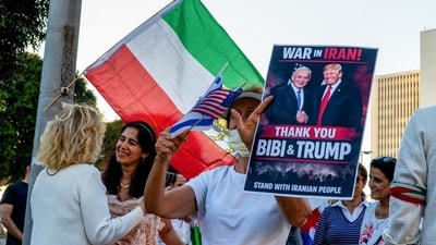 Demonstrators in support of a war in Iran at City Hall in Los Angeles, California, US, on Saturday, Feb. 28, 2026. (Bloomberg) Demonstrators in support of a war in Iran at City Hall in Los Angeles, California, US, on Saturday, Feb. 28, 2026. (Bloomberg)